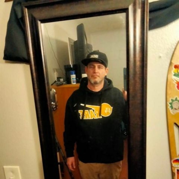 Meet your Posher, Wray - Picture 1 of 1